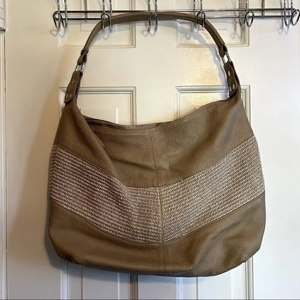 Pulicati shoulder bag